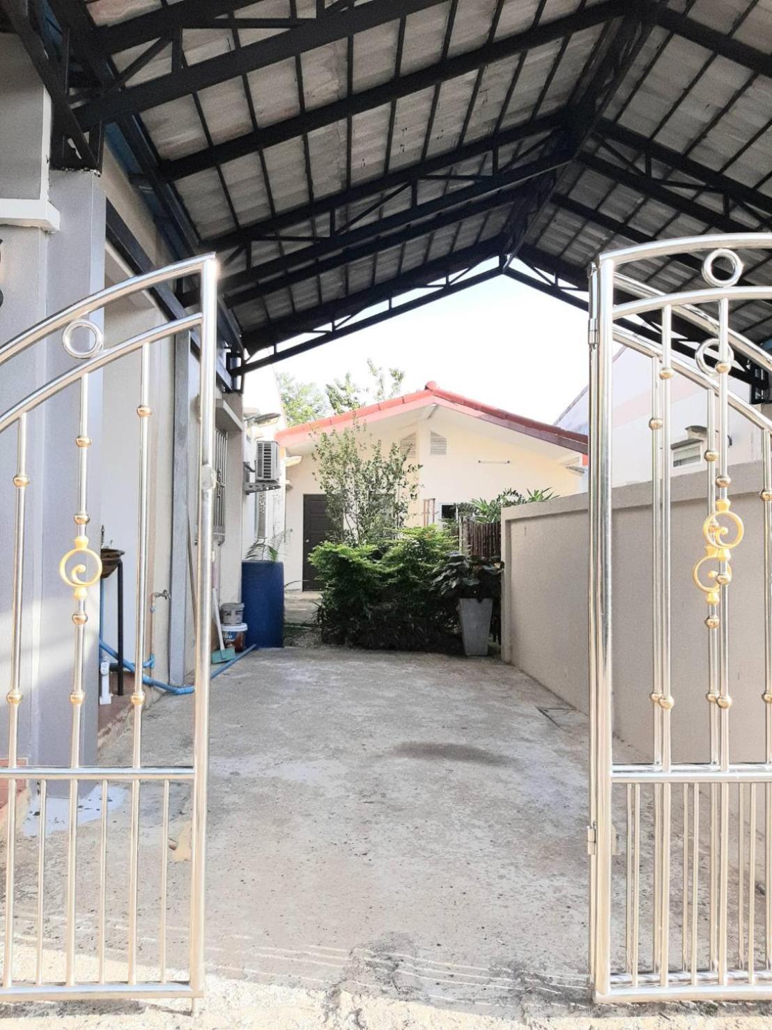 Rutcha Homestay Betong รัชชา โฮมสเตย์ เบตง Exteriér fotografie